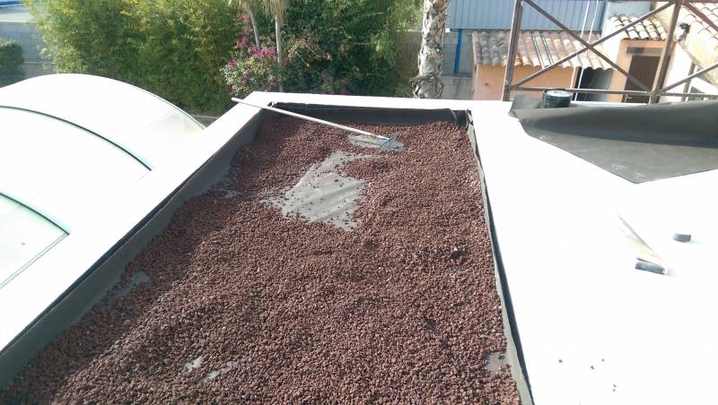 Création d'une toiture végétalisée à Chateauneuf les Martigues
